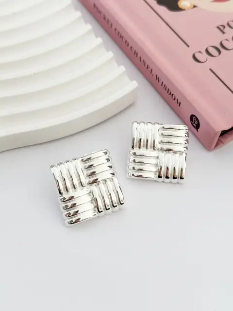 AROS BA2677