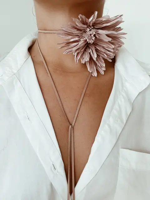 CHOCKER FLOR AC540