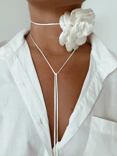 CHOCKER FLOR AC547