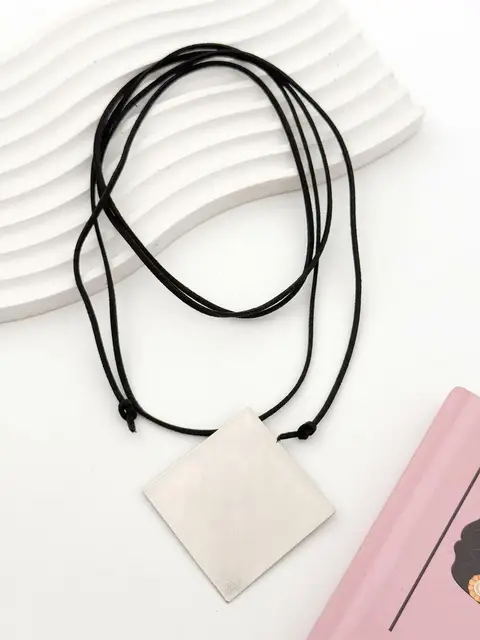 CHOCKER GAMUZA AC439