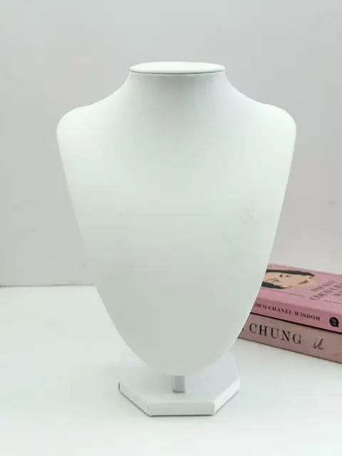 EXHIBIDOR CUELLO C133
