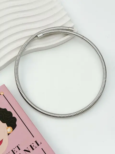 GARGANTILLA RIGIDA BCO2440