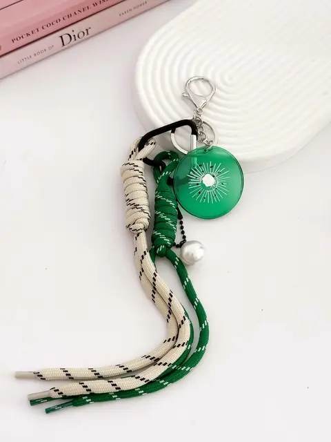 LLAVERO/STRAP IN336