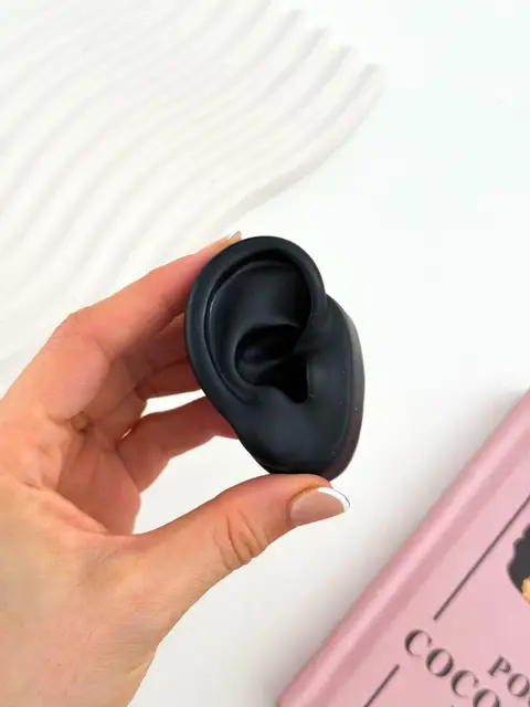 OREJA DERECHA IN135