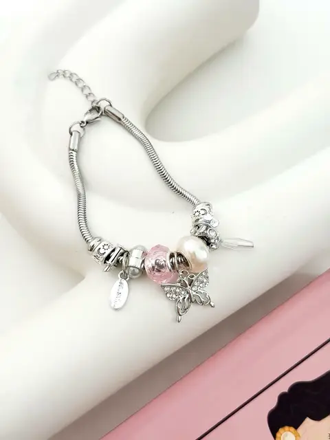 PULSERA CHARMS CON DIJES QP648