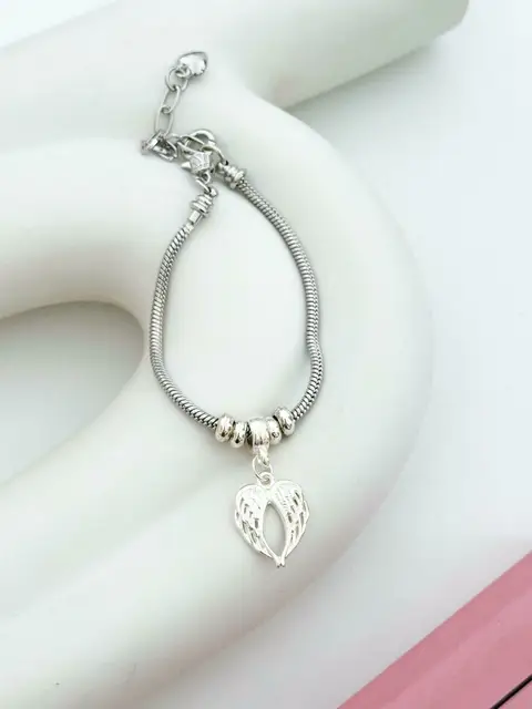 PULSERA CHARMS (INCLUYE DIJE) QP520 -