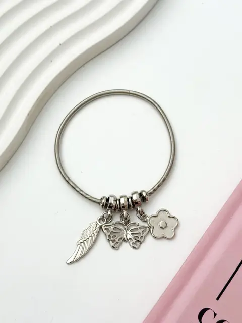 PULSERA CHARMS LILITH QP555-INCLUYE CHARMS