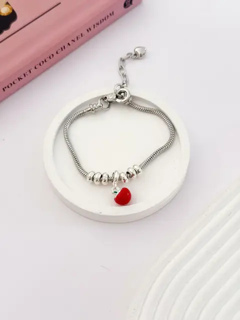 PULSERA CHARMS QP820