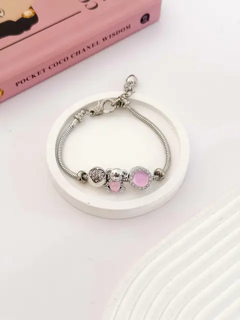 PULSERA CHARMS QP822