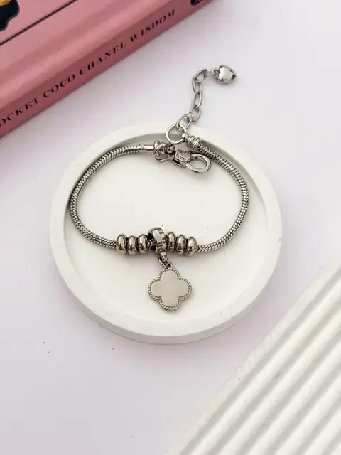 PULSERA CHARMS QP863