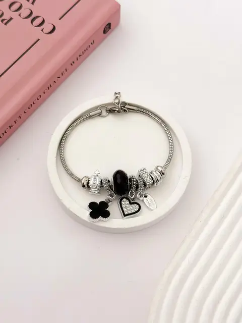 PULSERA CHARMS QP872