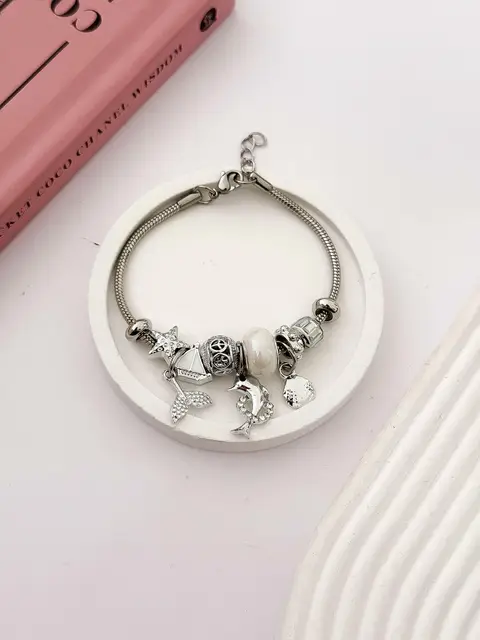 PULSERA CHARMS QP876