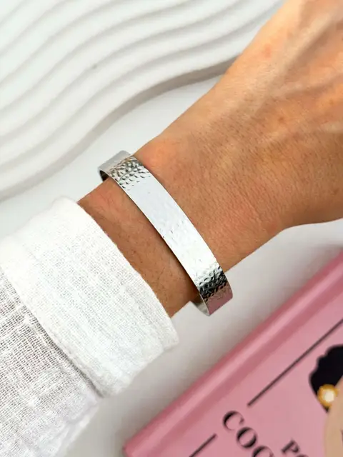 PULSERA RÍGIDA QP605