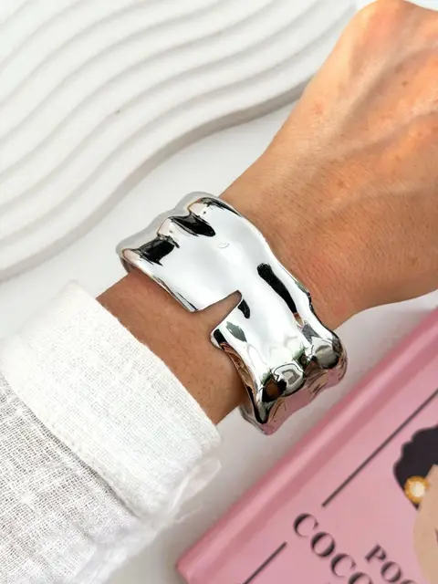 PULSERA RÍGIDA QP610