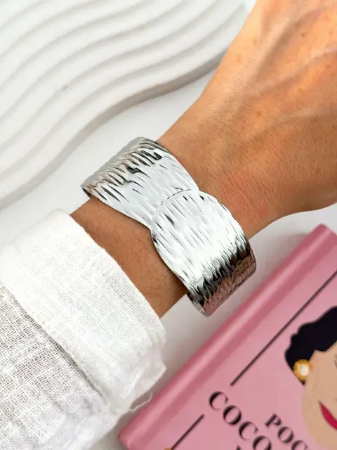 PULSERA RÍGIDA QP619